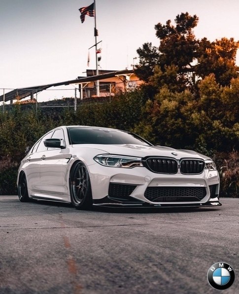 BMW M5 F90