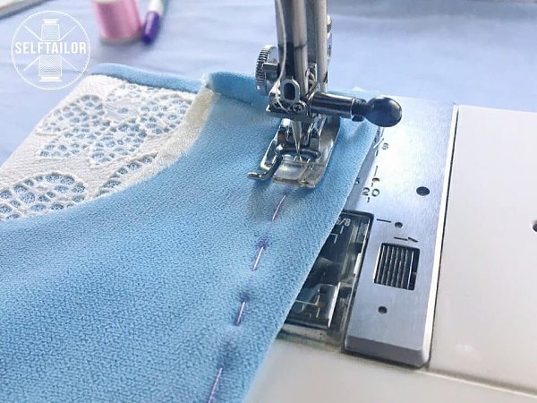 #мастер_класс@sewing_school.При обтачивании подкладкой срезов из кружевной или любой другой ... - 7