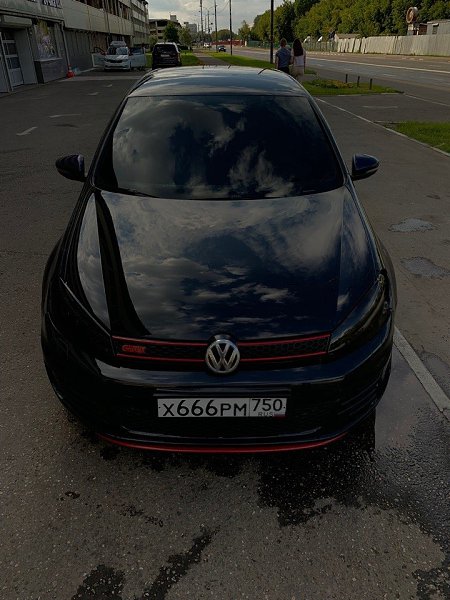 Volkswagen golf GTI 2009..: 112.000 2  : 465.000 - 7