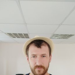 Alex, �����, 46 ���