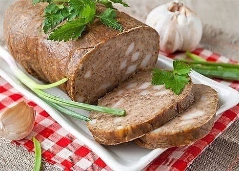 Домашняя колбаса печеночная с салом и чесноком .Для приготовления понадобится! -Печень говяжья 500 ...