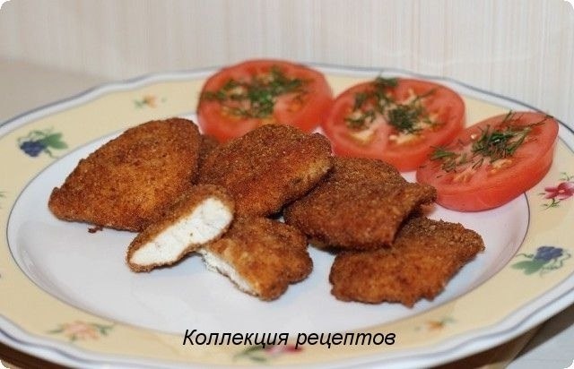 Домашние наггетсы. Ингредиенты: Филе куриное — 400 г Яйца — 2 шт. Сухари панировочные — 100 г Соль — ...