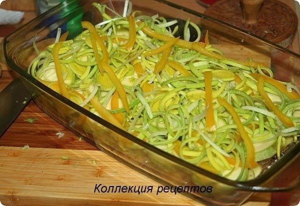 #ужин.Картофель – 1000 гр.Кабачки – 700 гр.Перец болгарский – 2 шт.Лук – 2 шт.Бекон – 300 гр.Сыр – ... - 3