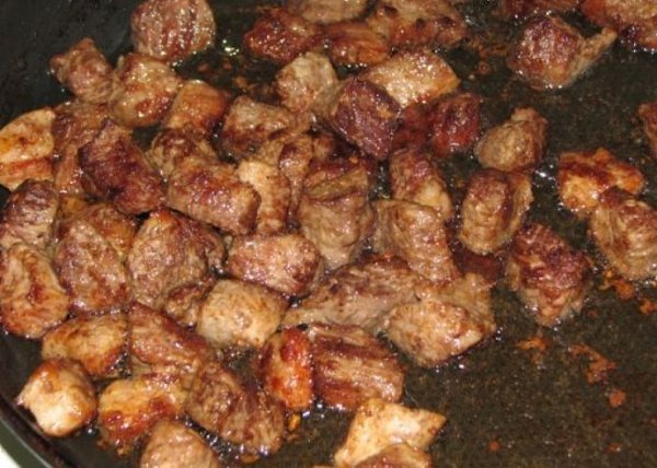 Бигос классический рецепт.Бигос - блюдо традиционной польской кухни. Блюдо готовится из нескольких ... - 7