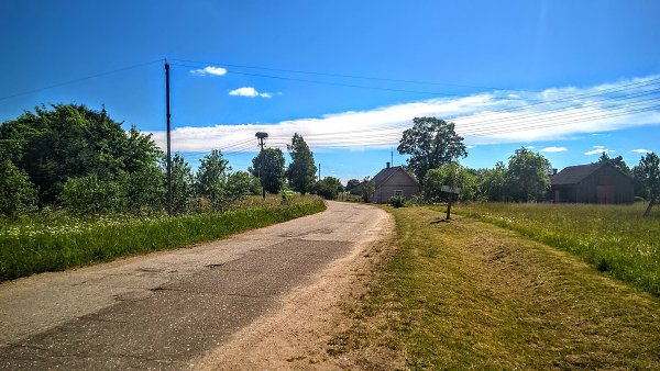 Предлагается к продаже зимний дом с хозяйством, расположенный почти у самой Латвийской границы, в ... - 10