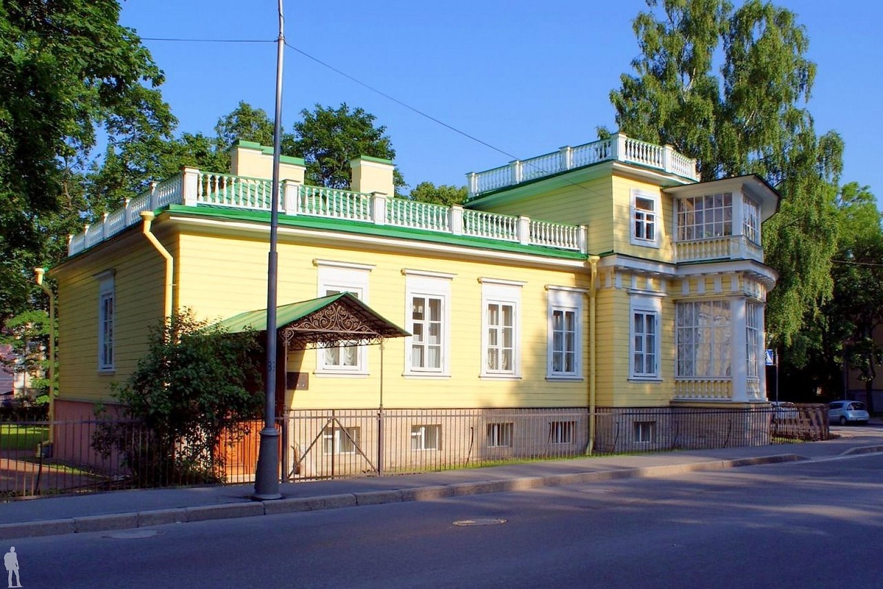 Царское село навсегда осталось в сердце Пушкина. В итоге он сюда вернулся через 15 лет после ...
