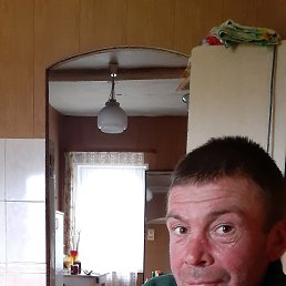 Albert, , 47 
