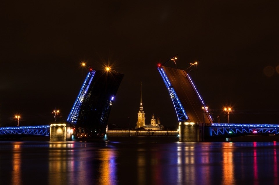 Поющие мосты Петербурга — 2019. Дворцовый мост снова будет разводиться под аккомпанемент ...