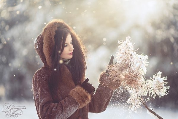 Просто — любите. Просто — прощайте….Сделать не можете — не обещайте.Не обижайте и не завидуйте,Зря ...