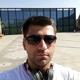 Igor, , 40 
