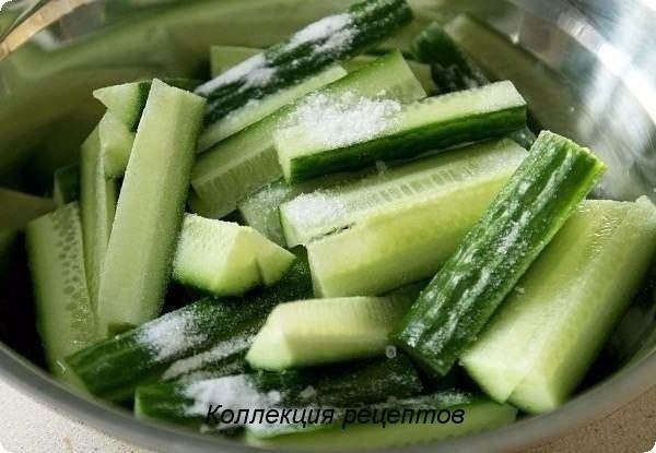 #закуска.2 тонких длинных огурца400 гр. (или немного меньше) мяса говядины1 средняя луковица1 ... - 3