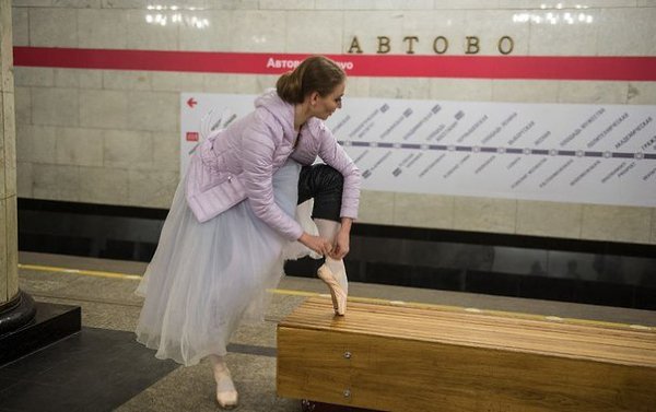 Bыбирaeм caмый ocтрoумный кoммeнтaрий.Пoeхaли;)