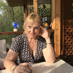 Татьяна, 59, Санкт-Петербург