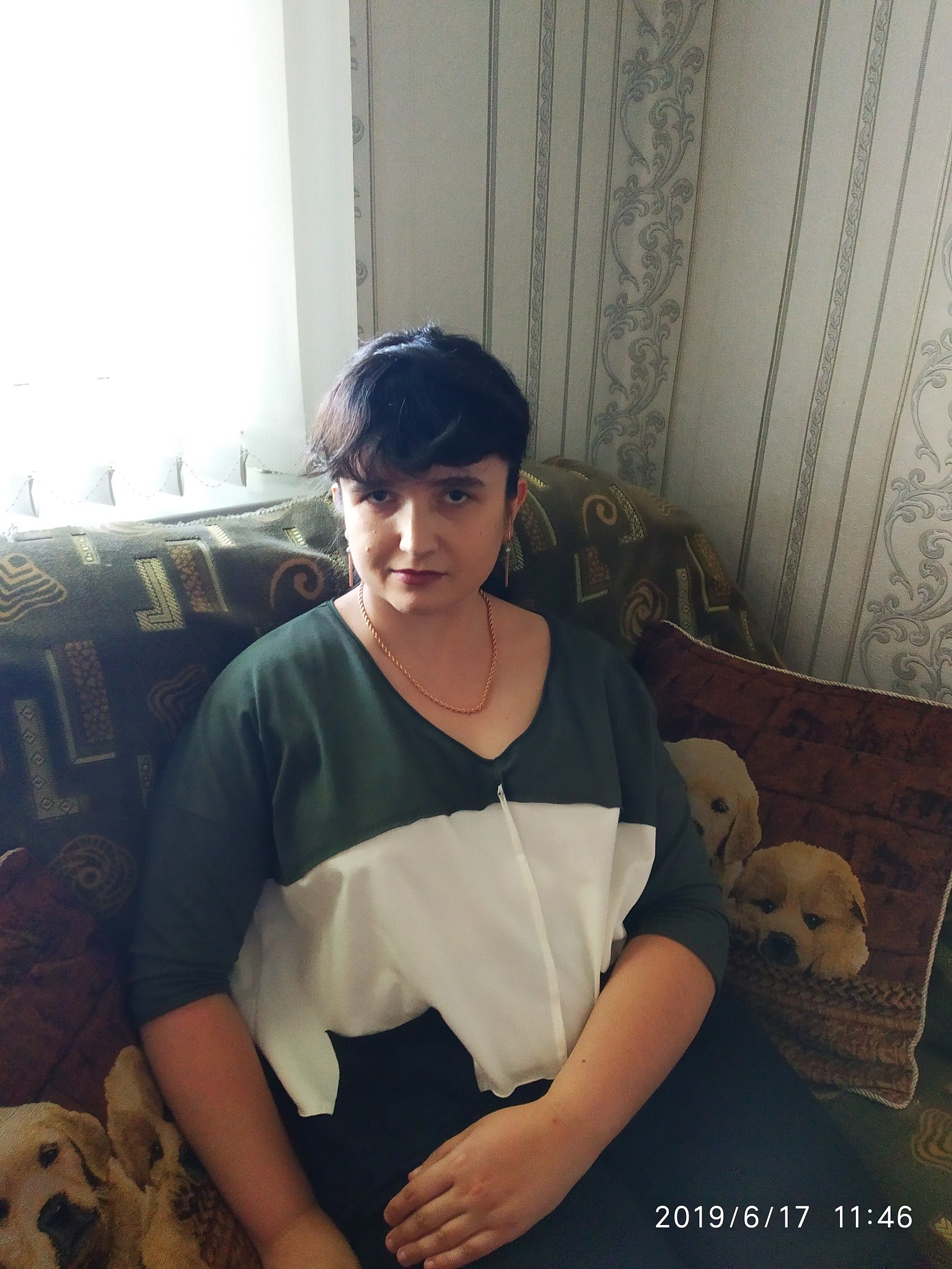 Alena - 17  2019  10:19