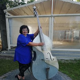 Anna, 61, 