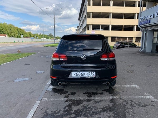 Volkswagen golf GTI 2009..: 112.000 2  : 465.000 - 9