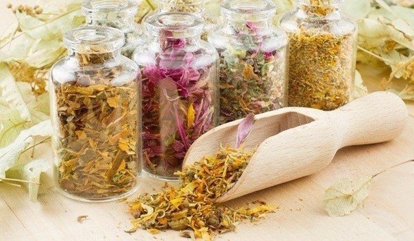 Народное средство для предупреждения ожирения и продолжения жизни. Взять по 1 пачке (100гр) ромашки, ...