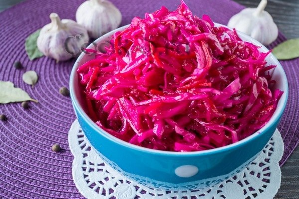 Маринованная капуста со свеклой - супер рецепт! Хрумкали кaпустку всей семьей зимними длинными ...