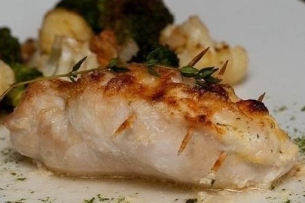 Фаршированные куриные грудки (ужин).*на 100 гр 146.66ккал Б/Ж/У 22.24/5.58/0.46*Ингредиенты на ...