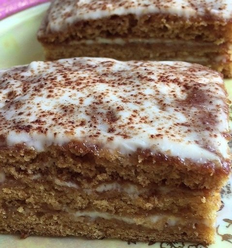 Самый вкусный, нежный и простой медовик, который готовится всего лишь за 30 минут. Нам понадобится: ...