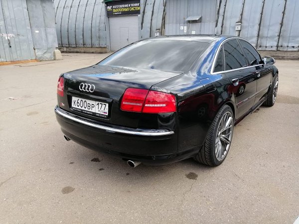 .Audi A8   S8 3.7 Quattro ,  .2006   250000  ... - 3