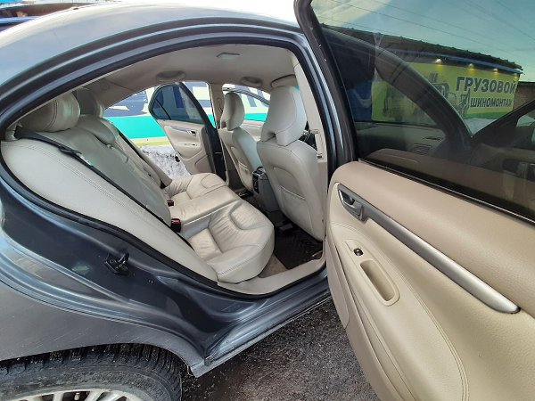 Киров. 350000р. Обмен. Volvo S60 2006. Мотор 2.4, шепчет. АКПП. Продаю хороший шведский автомобиль. ... - 8