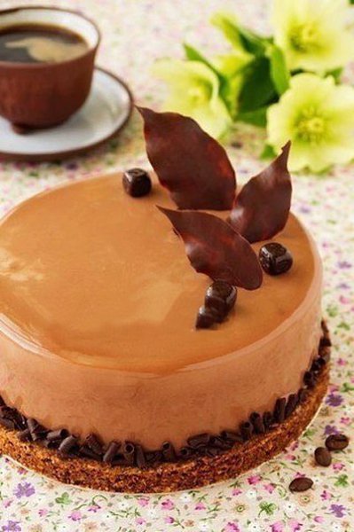 КОФЕЙНЫЙ ТОРТ С АМАРЕТТО. Это очень, очень вкусный торт! Настолько, что я даже забыла о своей диете ...