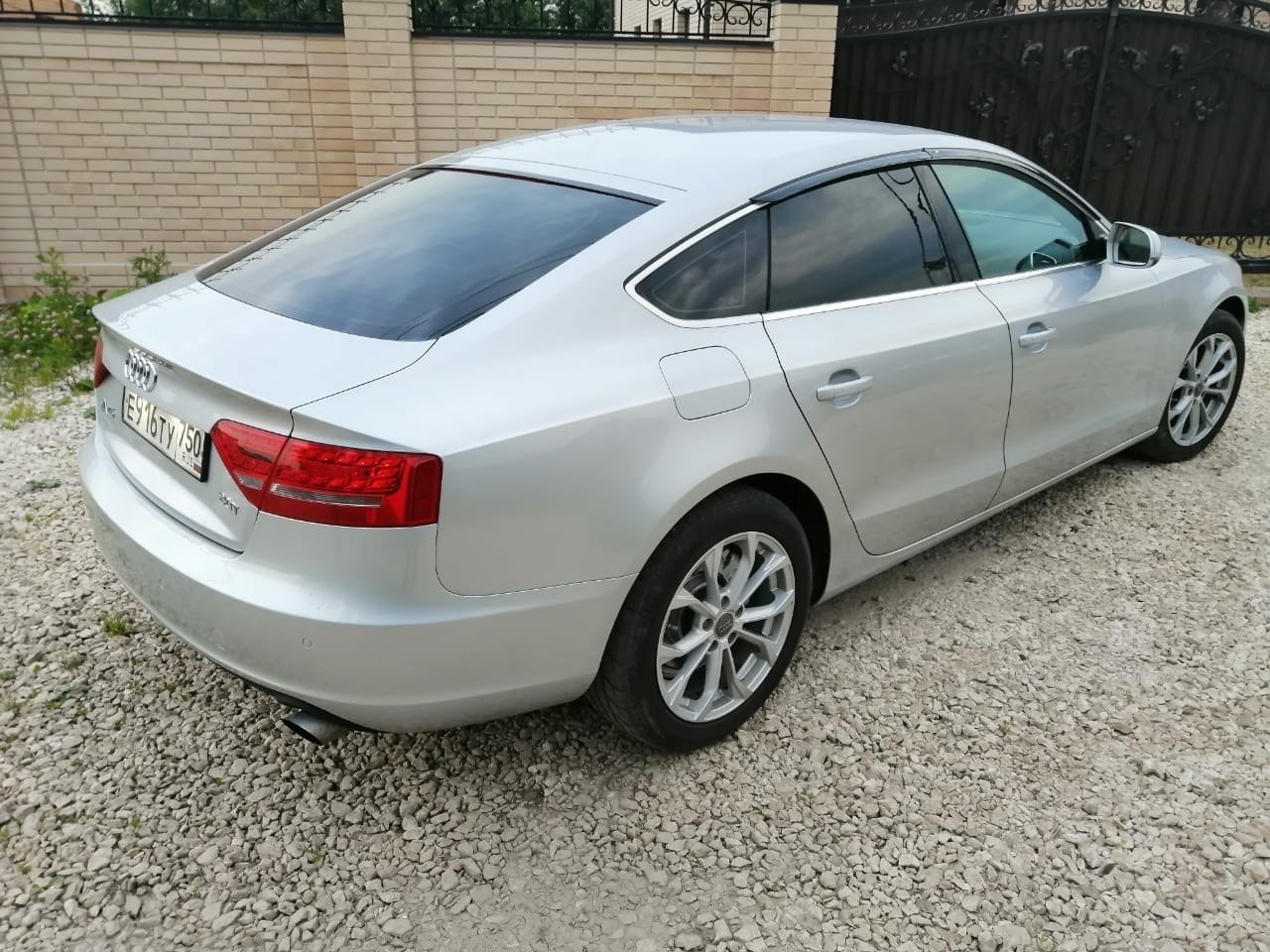 AUDI A5.2.0 TFSI  158 000   .    .  ... - 5