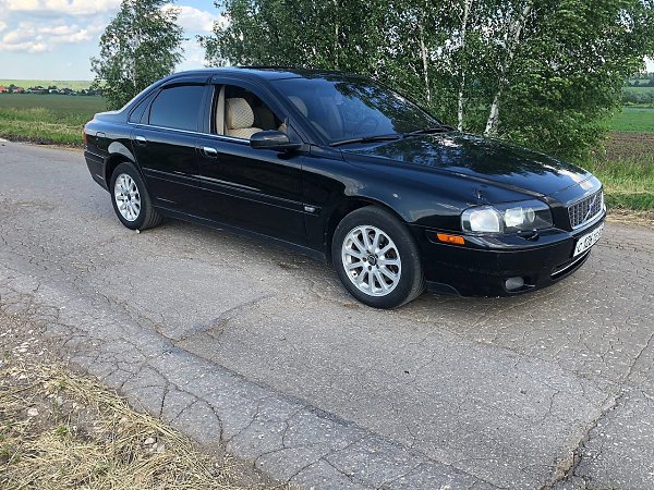 volvo s80 2004 , 2,5 , 210 , ,  ,  325,  250  ... - 2