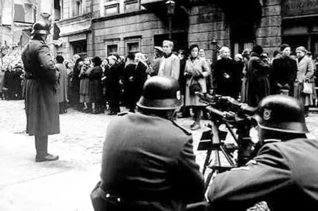 Вы знаете, что в 1943 году в Берлине несколько сотен Немецких женщин совершили практически ...