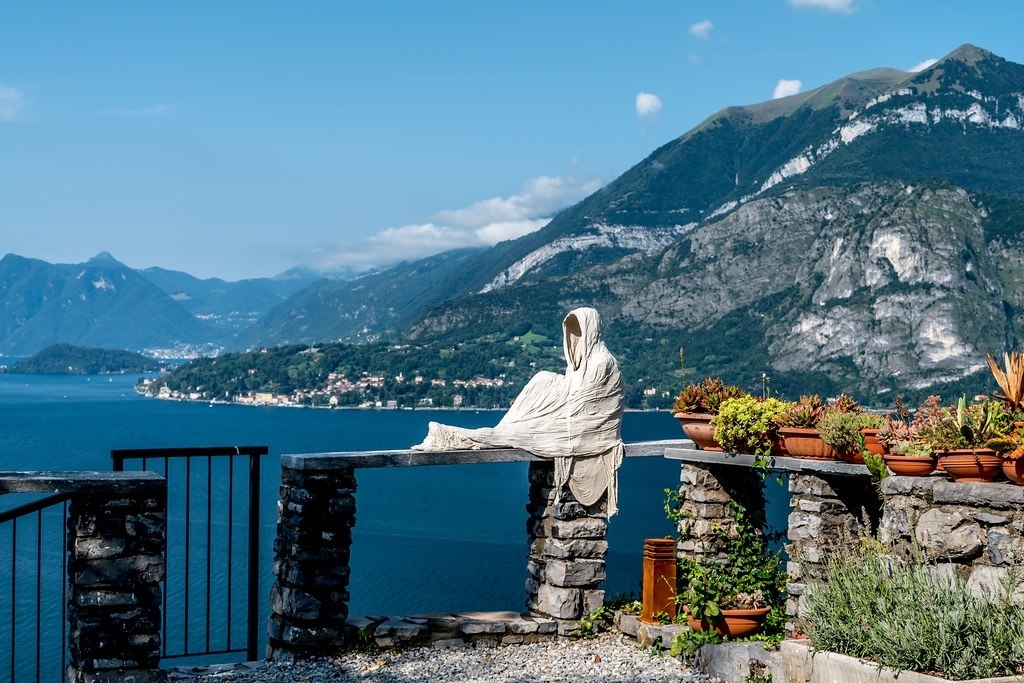    (Castello di Vezio)    .    ... - 6