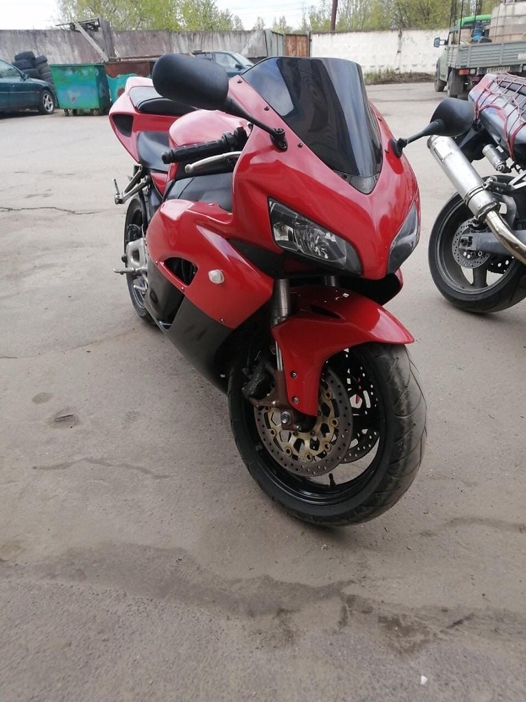   1000RR .  2004  26000  . 170 .   90 .    ... - 2