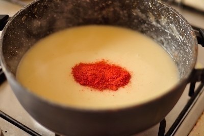 Курица в сметане с паприкой. Ищете простое и вкусное блюдо, которым можно порадовать домашних? ... - 3