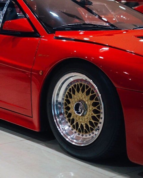 #Ferrari@autocult - 5