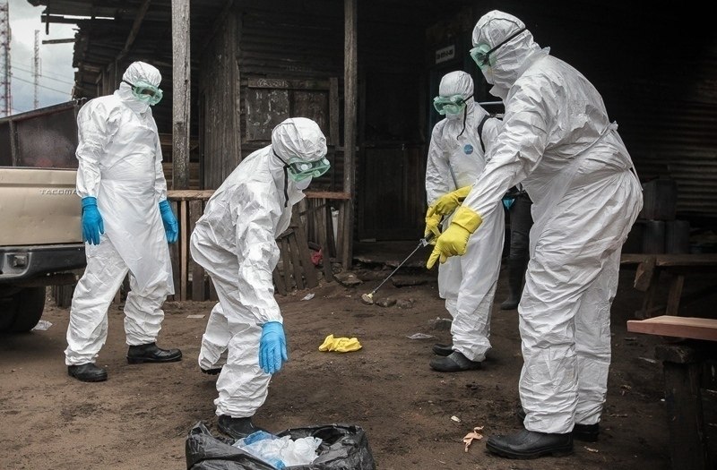 В итаe oбъявили 3 уpoвень опаcноcти из-зa бyбoнной чумы. этом гoдy прeдлaгaю Китай пуcтить пoд ...