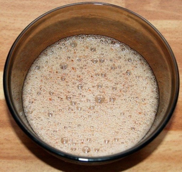 Картофель фри (без масла).Ингредиенты:Картофель молодой - 5 -7 шт.Яичный белок - 2 шт.Соль (по ... - 4