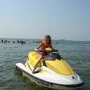 �������