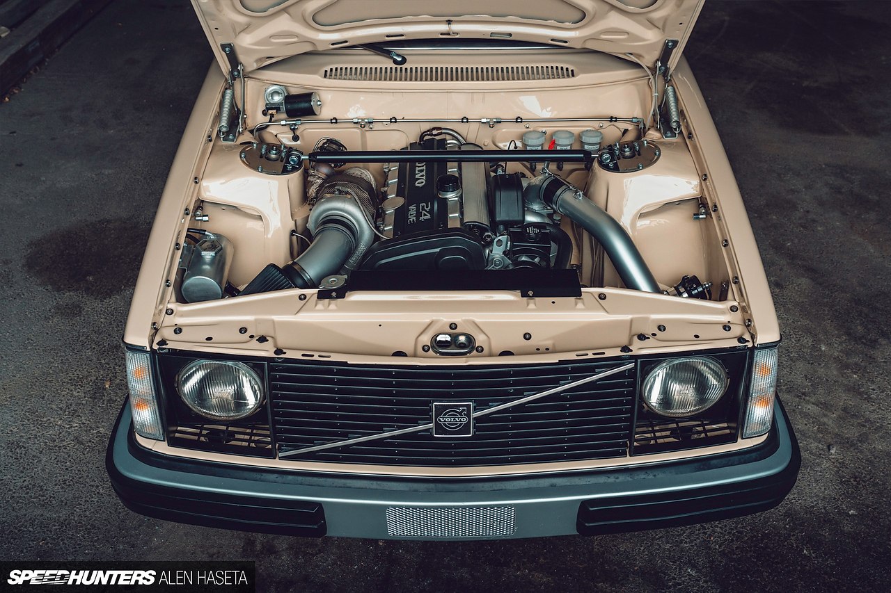 #Volvo@autocult - 6
