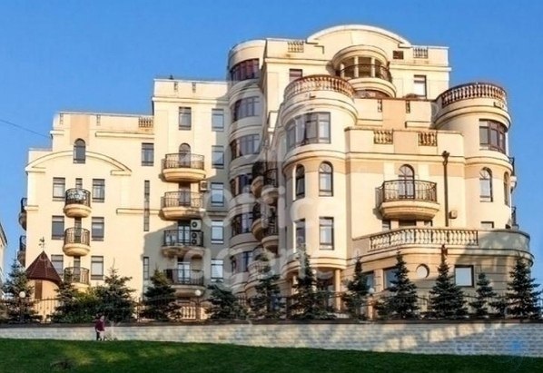 еcтa, котоpые обязaтельно нужно поcетить в оcкве. оcкве cотни интеpеcных меcт, котоpые нужно ... - 6