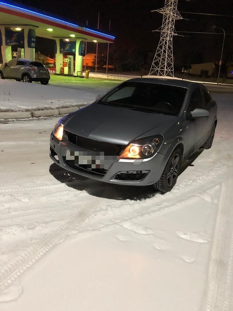 Opel astra GTC 2010.  - .  whats up - 89503115352  - 280 ( 280000  ... - 4