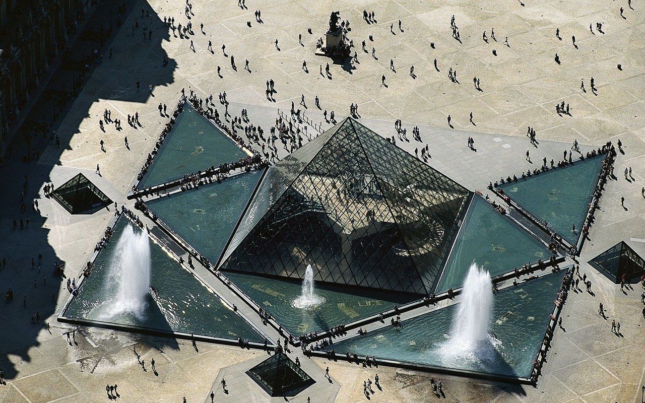 ,   . Yann Arthus-Bertrand - 8