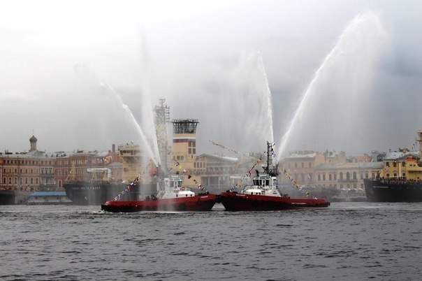 «Вальс буксиров» пройдёт в акватории Финского залива.В Кронштадте 27 августа пройдёт эпичное и при ...