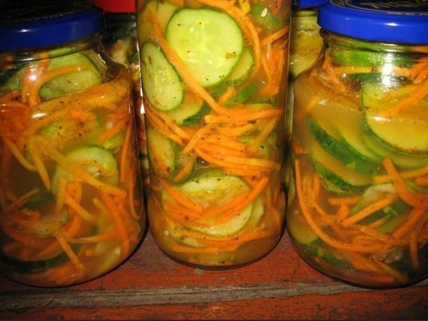 OГУРЧИКИ ПО - КОРЕЙСКИ НА ЗИМУ. Такой салат на зиму можно сделать как с молодых огурчиков, так и с ...