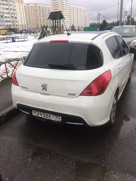 Пежо 308, 2010 год, 1.6 автомат. Пробег 134.000 родной. Машина в очень хорошем, состояние. По ... - 3