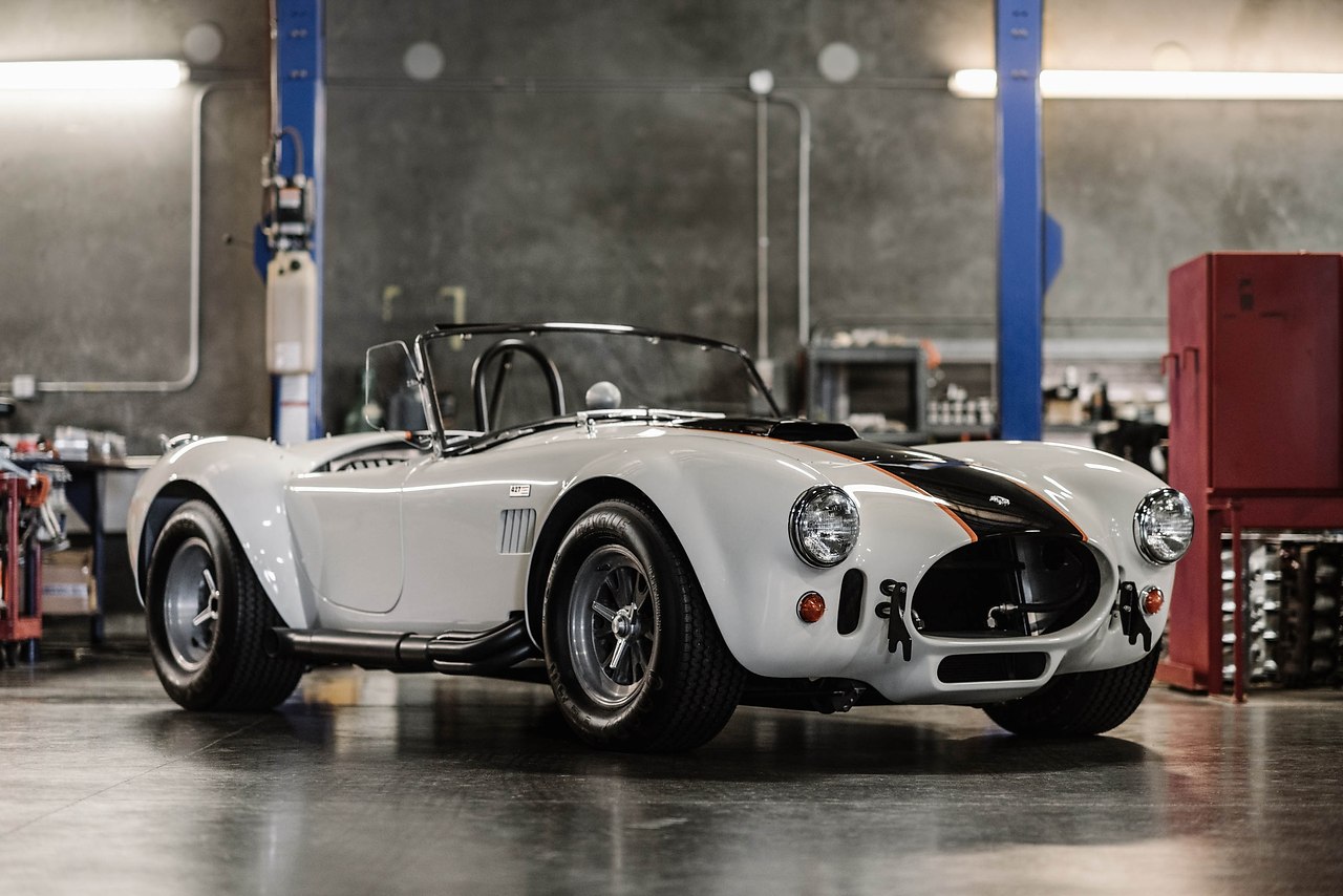 #Shelby@autocult #Cobra@autocult