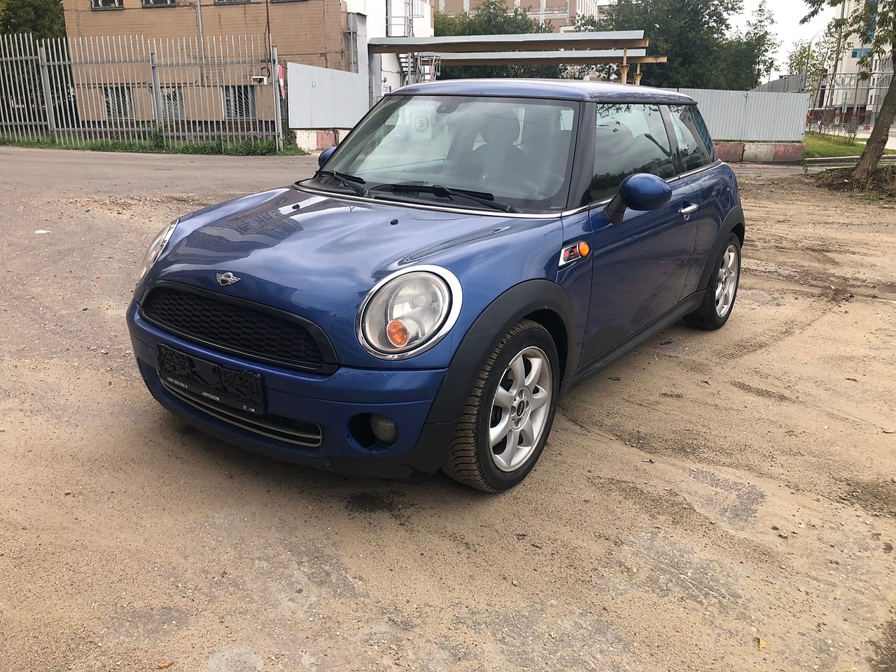 /, . .MINI Cooper2007  172000  450000 .    ... - 2