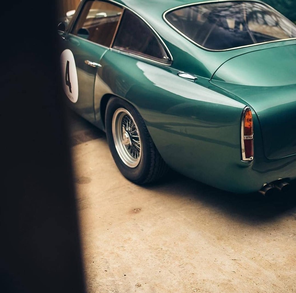 #AstonMartin@autocult - 5