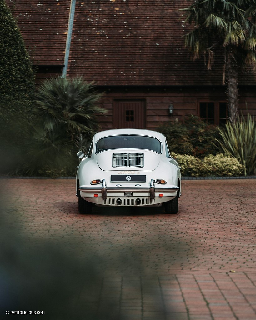 #Porsche@autocult - 2