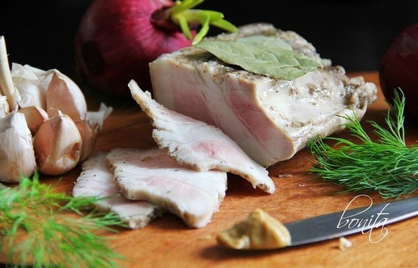 Вариантов засолки сала очень много, я люблю экспериментировать с этим продуктом и готовить его по ...