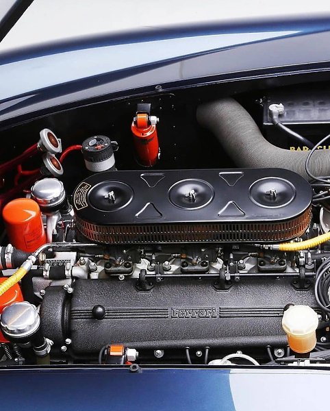 #Ferrari@autocult - 4